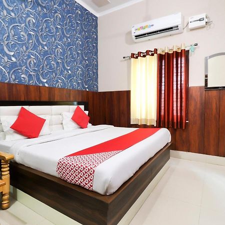 โอโย 35382 โฮเต็ล มูนไลท์ Hotel Roorkee ภายนอก รูปภาพ